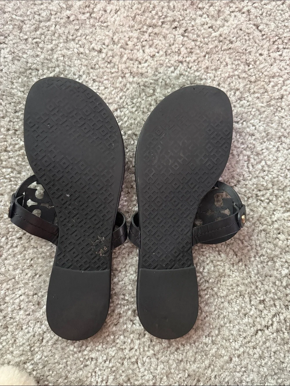 Tory Burch Black Logo-Disc Thong Sandals